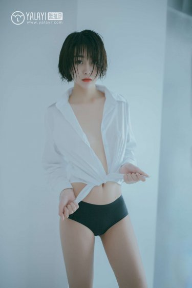 楚风坠崖错救女帝